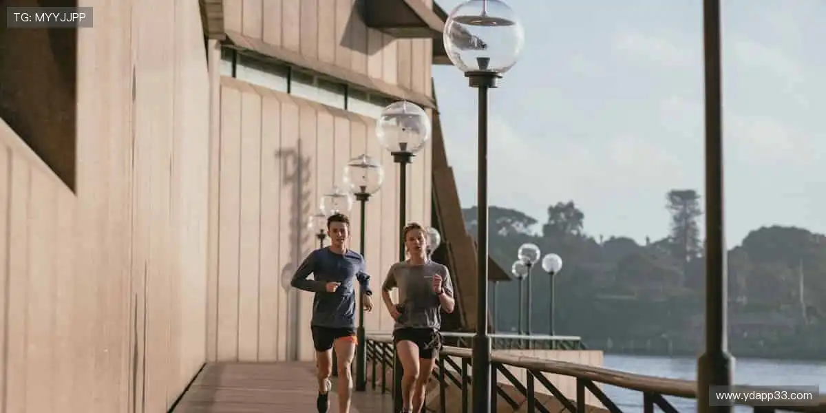 周边潮品，让热爱触手可及！🎯💥